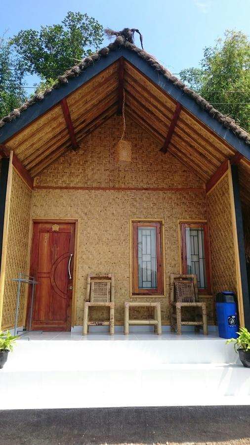 טטבאטו Aryasuta Bungalow מראה חיצוני תמונה